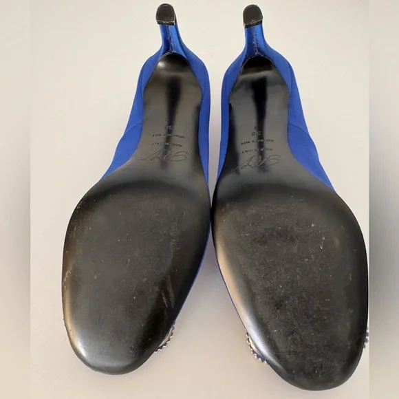 Roger Vivier High Heeled Blue Satin Pumps with Crystal Buckle Size 38 (7.5) - Picture 5 of 12